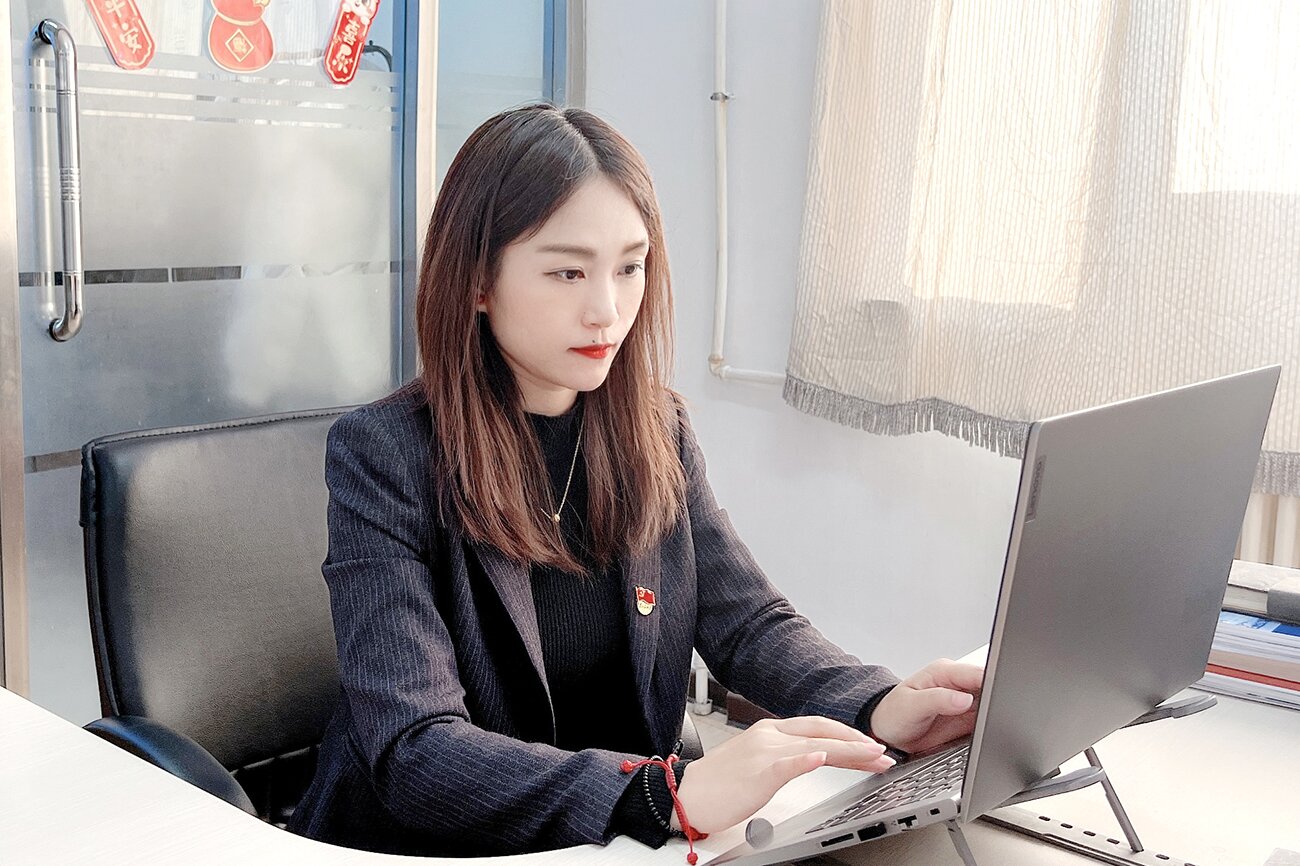 yl23455永利集团官网集团国资战队“英雄谱”事迹专栏——中药公司医学与市场部医学经理王丽宇